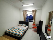[Best Offer-LOW Deposit] F/F Medium Room at Suria Jelatek Residence, Ampang Hilir near LRT Jelatek KLCC Ampang Park Gleneagles Great Eastern Mall