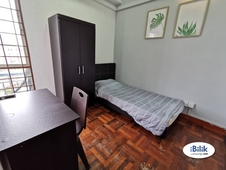 Comfort 1.5 Months Deposit, Cozy Room, Ridzuan Condominium @ Bandar Sunway