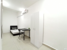 ?Cozy Fully Furnished Single Room @ Taman Mount Austin, Tebrau?