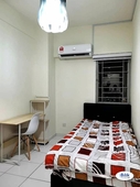 Female Unit Single Room at Axis Residence @ Pandan, 2 Minutes Walking Distance to LRT