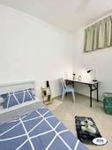 Fully Furnished ? Single Room at Bandar Puchong Jaya, Puchong