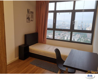 [KLCC View] Middle Room at Lakeville Residence, Jalan Ipoh (near Mont Kiara, Kepong)