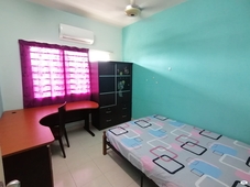 (Limited unit) Middle Room at SuriaMas, Bandar Sunway