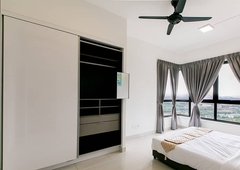 (Link Bridge to MRT) FREE Aircond, Utilities, Wifi, Cleaning, Fully Furnish Room @ D?sara Service Apartment