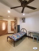 Low Deposit ! Middle Room at SS14, Subang Jaya Nearby SS18 LRT Station Easy Access SS15 ?