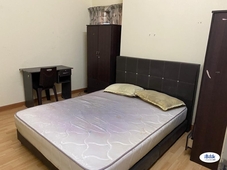 Low Rental Middle Room at Cova Suites, Kota Damansara
