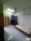 Master Room at Seri Cendekia Apartment, Cheras