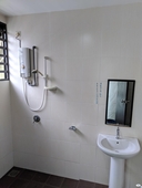 Master Room with Private Bath @ Southbay Residence (2 mins to 2nd Penang 2nd Bridge)