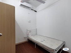Middle Aircon Room FULL FURNISHED INCLUSIVE UTILITIES 300mbps WiFi Damansara BU