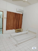 Middle Room at Bandar Utama, Petaling Jaya