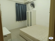Middle Room at Mahkota Residence, Bandar Mahkota Cheras