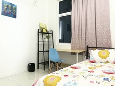 Middle Room at Skypod Residence, Bandar Puchong Jaya, Puchong