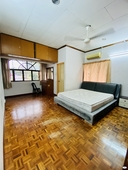 Middle Room for Rent at SS4, Kelana Jaya