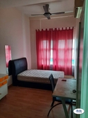 Middle Room with WIFI @ Cova Suites Penthouse | Kota Damansara | Petaling Jaya