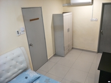 Newly Renovated Master Bed Room For Rent at PJS11/06 - Private Bathroom+100mbps Wifi