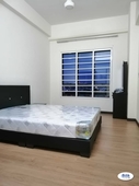 Newly Renovated with AIr Con Middle Room at Park 51 Residency, Petaling Jaya