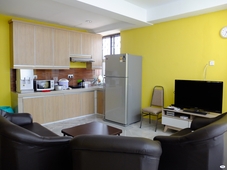 Penthouse Room at Bandar Sunway, Petaling Jaya. Clean & with 24 hours security