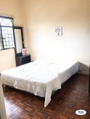 QUEEN BEDROOM- NURI COURT FULLY FURNISHED!!!