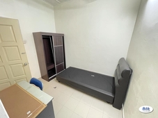 Single Room at Impian Meridian, UEP Subang Jaya For Rent
