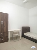 Single Room at Pacific Place, Ara Damansara