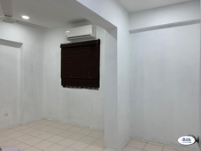Single Room at Pelangi Heights, Klang