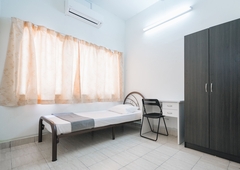 Single Room for Rent at Damansara Heights, Kuala Lumpur
