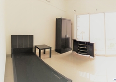Single Room With Big Window at Cova Suites, Kota Damansara