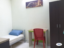 Single Room with Fully Furnish for rent @Bandar Utama