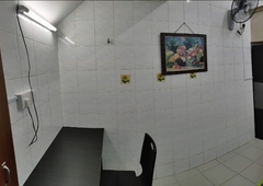 Taipan LRT Single Room at USJ 6, UEP Subang Jaya