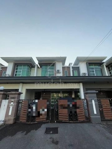 2.5 storeys terrace INTERMEDIATE - Luak bay