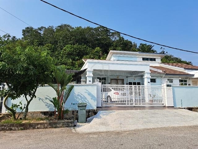 Semi-D villa