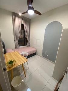 FF Nice Small Room at Riana South, Cheras [UCSI, Non-Partition unit]
