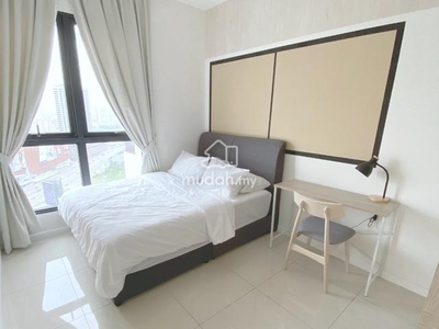 Single Room with Aircond in Highpark Suites, Kelana Jaya SS6, Unitar
