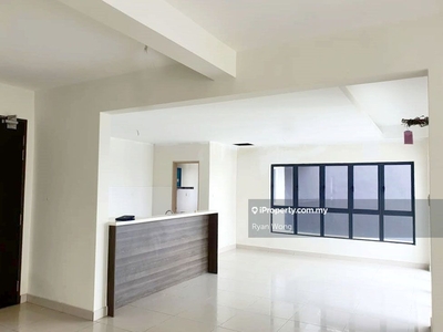 Maisson Ara Damansara 3 Bedrooms Available For Sale With 4 Car Park