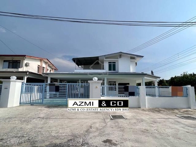 Newly Refurbished Double Storey Detached House For Sale at Pujut Miri