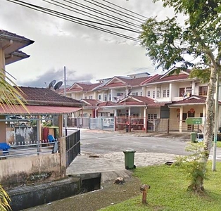 One and Half Storey FOR SALE Located at Taman Desa Moyan, Batu Kawa