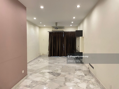 Renovated 3 rooms unit in Bukit Gembira