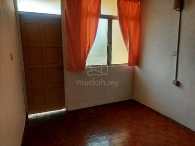 Room in City centre for rent