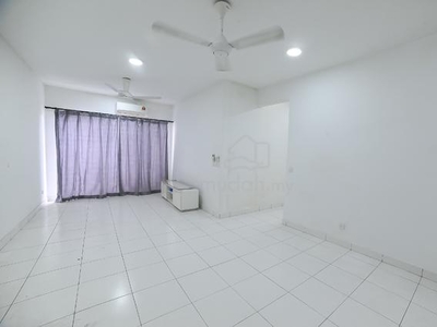 Seri Pinang Apartment Setia Alam, kitchen cabinet & Air con
