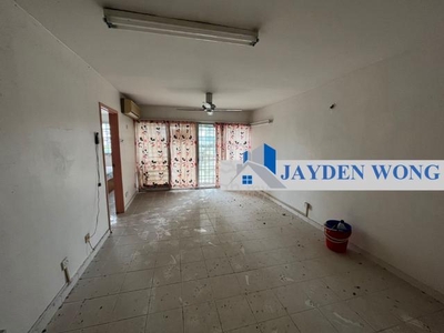 Taman Kristal Corner Unit Partially Renovated 1CP Cheapest In Market
