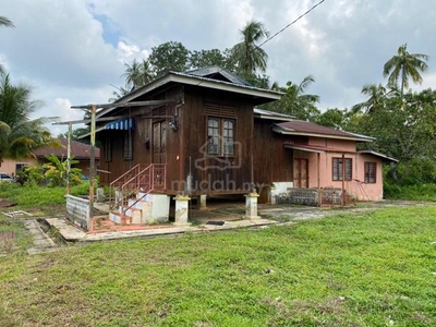 Tanah dan Rumah Kampung untuk dijual di Alai,Melaka.