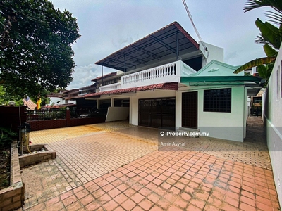 End Lot 2 Storey House at Jalan Cecawi Seksyen 6 Shah Alam