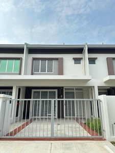 FOR RENT Double Storey Terrace @ Greenwoods Cendana, Taman Salak Perdana