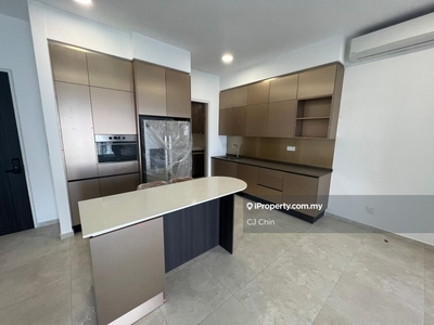 Greenary view unit for rent in Pentamont kiara dual key layout/concept