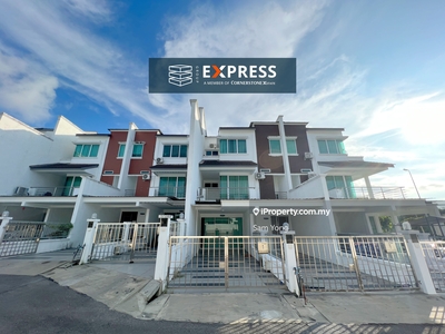 Modern Inter Townhouse Inter at Lite View 4, Airport