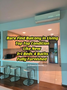 Super rare balcony in living super tip top condition