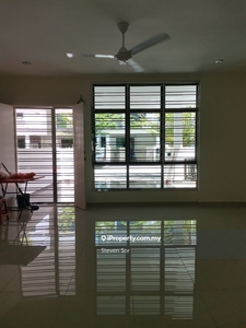 Taman Ozana Residence Gated And Guarded 2.5 Storey House For Sale