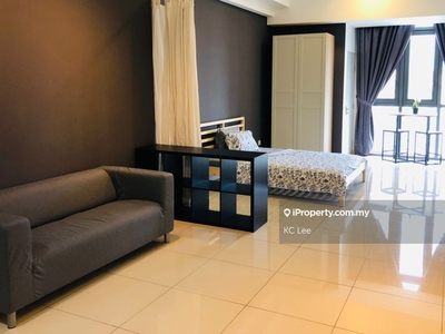 Vivo Residential SOHO Freehold For Sales With Renovated & Furnished