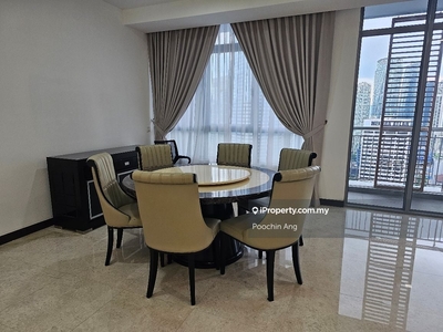 Walking distance to KLCC, LRT and MRT station