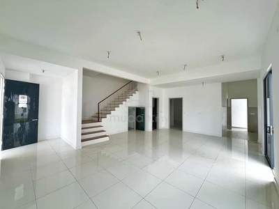 100%Loan] [34 X 75][ New unit ] 2 Sty Semi D Bandar Teknologi kajan